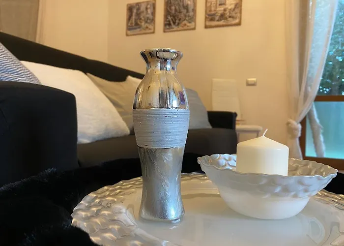 Bianca Villa Tertenìa